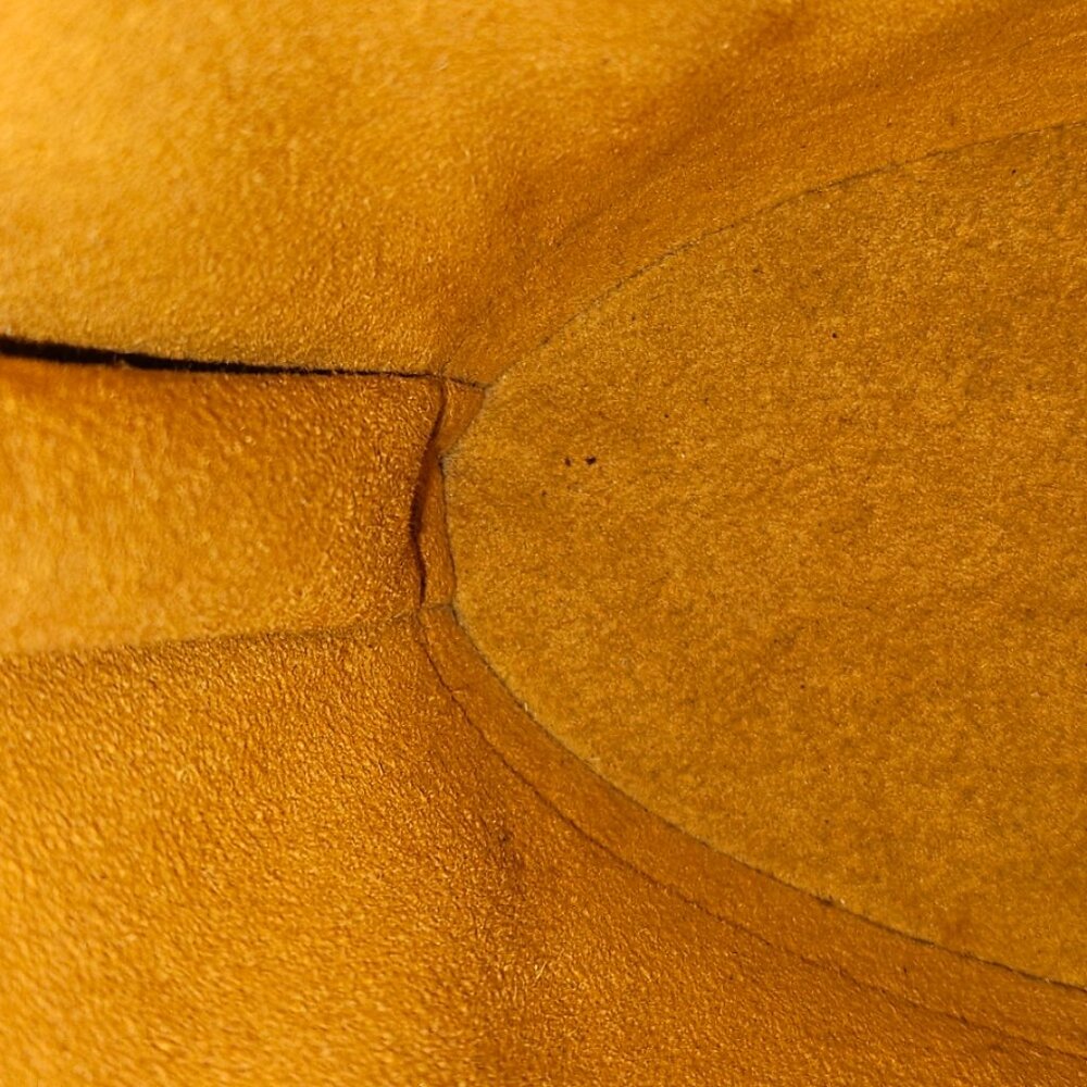 Louis Vuitton Saint Jacques Epi Kenya Brown Handbag - Picture 4 of 6
